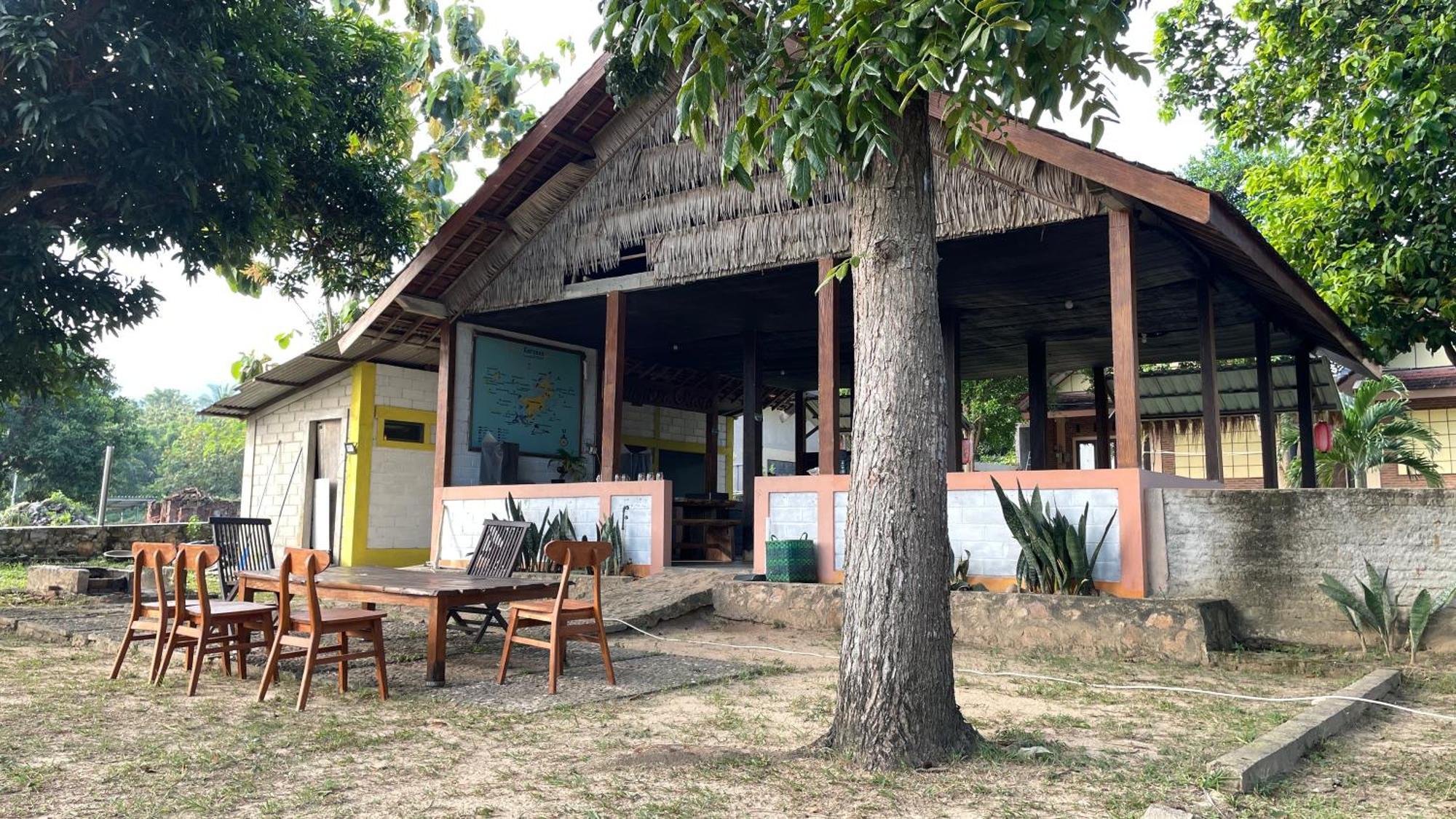 Mangrove Inn Karimunjawa-Inseln Exterior foto